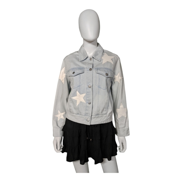 Le Lis Collection Star Patch All Around Denim Jacket Light Denim White S… - Picture 5 of 7